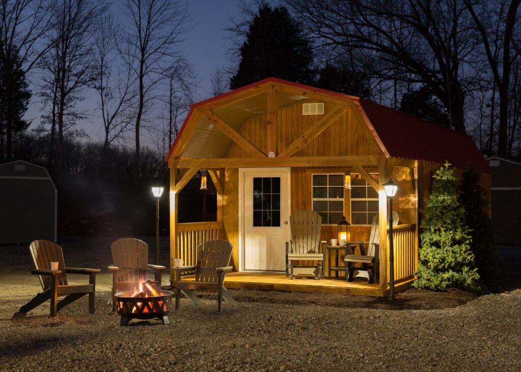 Night picture of an Open End Cabin by Miller's Mini Barns